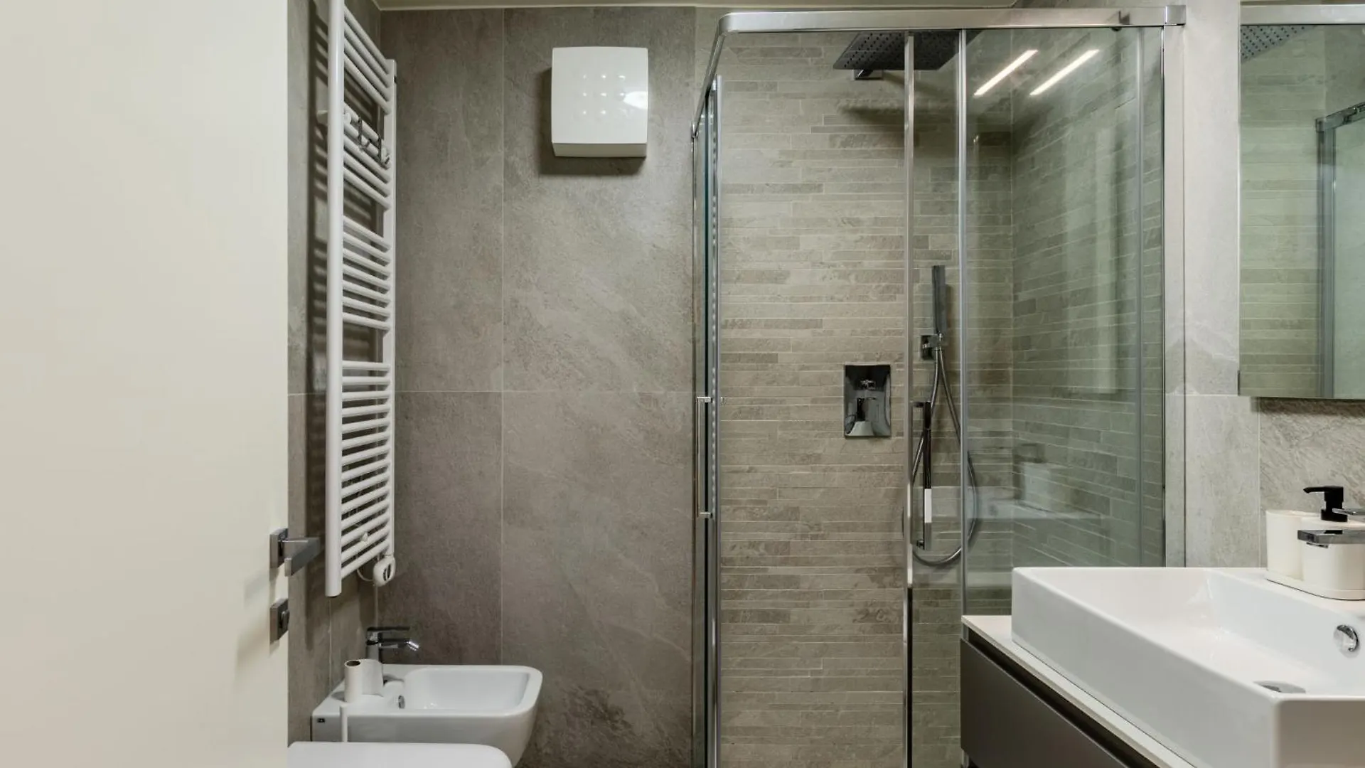Apartment La Casa Di Ale By Interhome Como 0*,