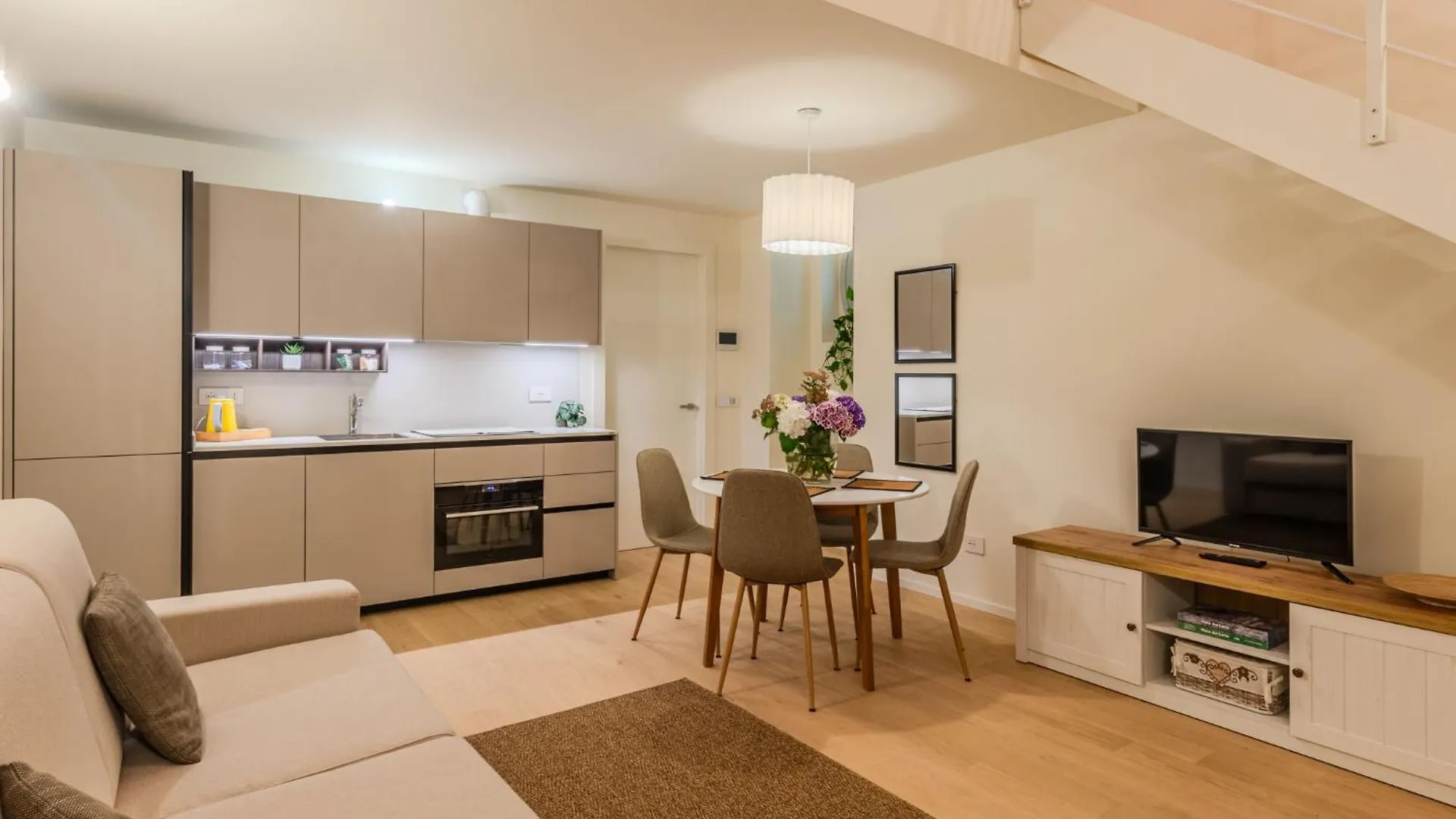 Apartment La Casa Di Ale By Interhome Como Italien